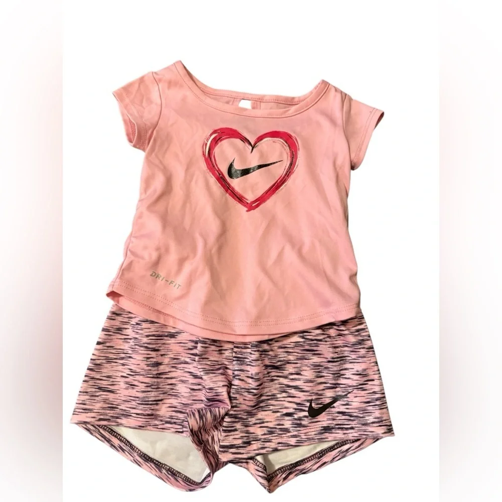 Nike Kids Pink and Black Matching Set - Picture 2 of 8